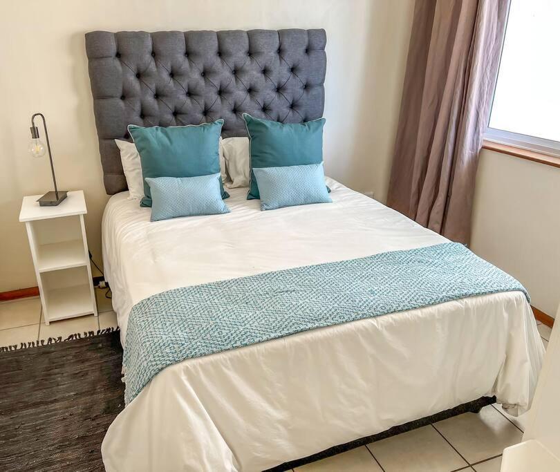 Villa Stunning 3 Bedroom With Panoramic Views Cape Town
