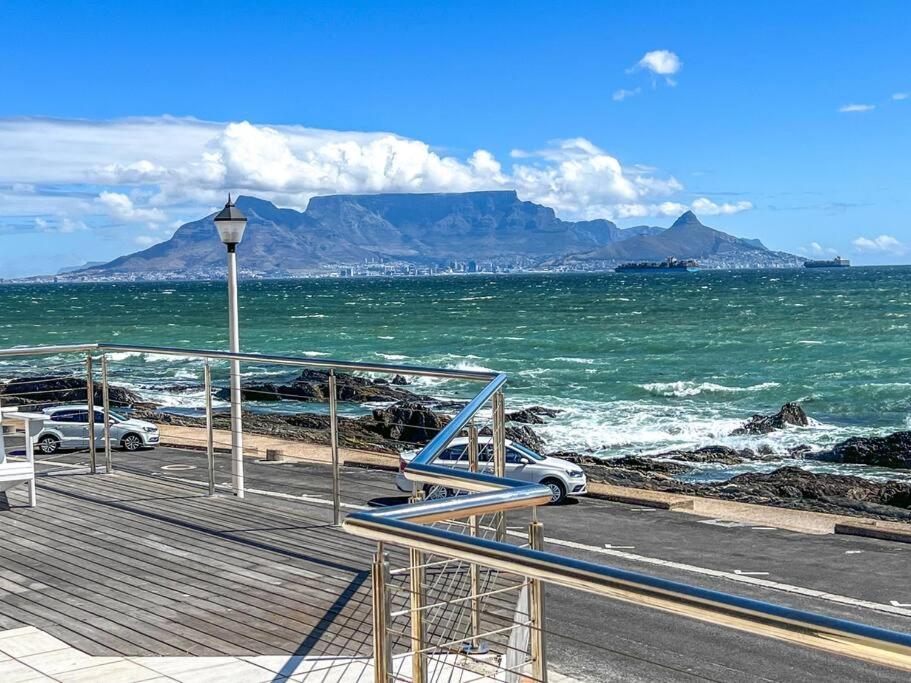 Stunning 3 Bedroom With Panoramic Views Cape Town