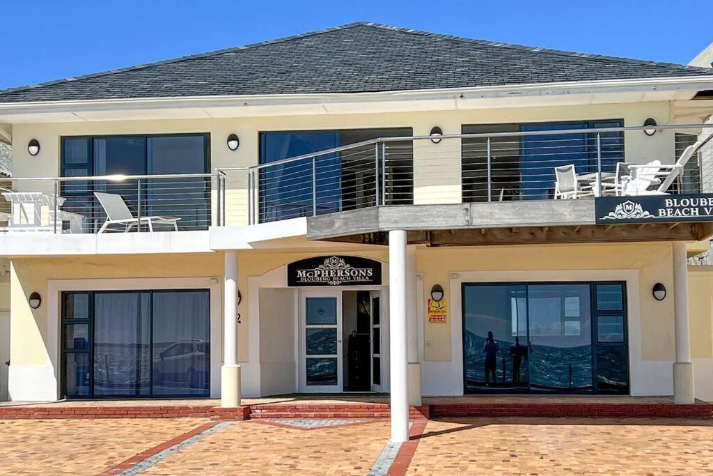 Stunning 3 Bedroom With Panoramic Views * Cape Town